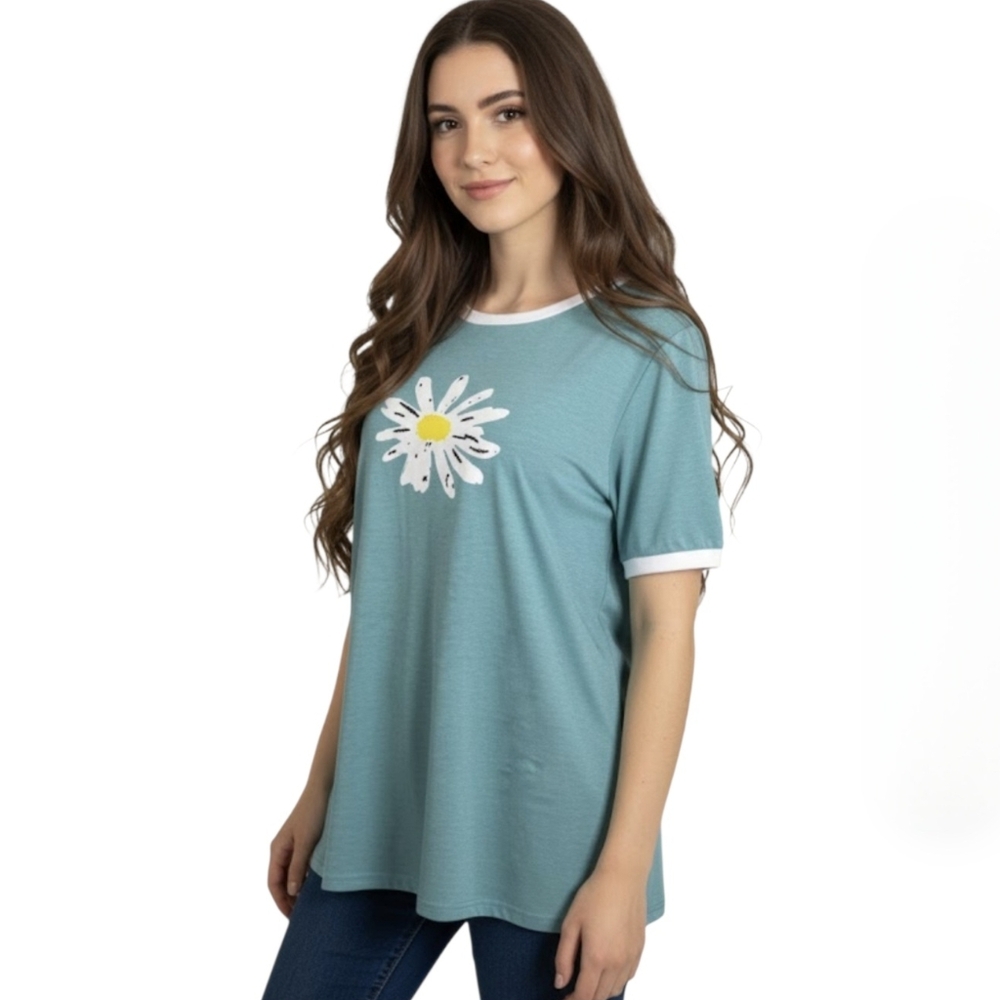 3/25$ MISSLOOK Blue/green and White Cuffed Sleeve Graphic Tee, Size XL